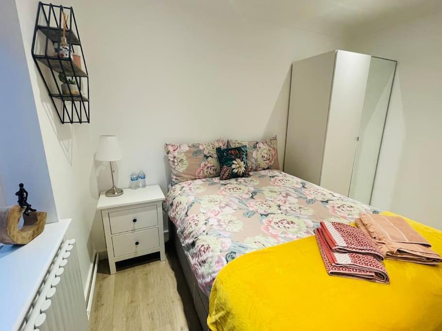 Rooms In A Beautiful House With Free On St Parking Brighton Kültér fotó