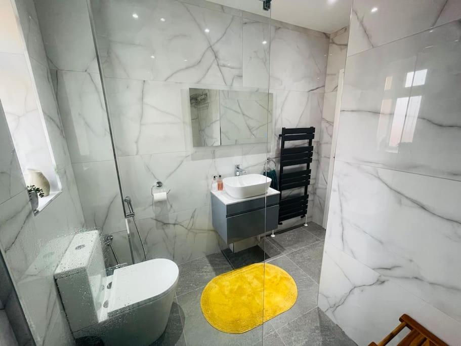 Rooms In A Beautiful House With Free On St Parking Brighton Kültér fotó